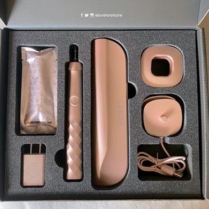 Burst Toothbrush w/ case, charger & brush head